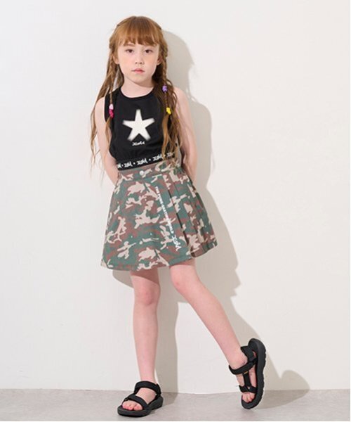 X-girl Stages（エックスガールステージス）の「スタッズサイドプリーツスカート（スカート・キッズ・ブラック/カラフル・110cm/100cm/90cm/140cm/130cm/120cm）」の17枚目の写真