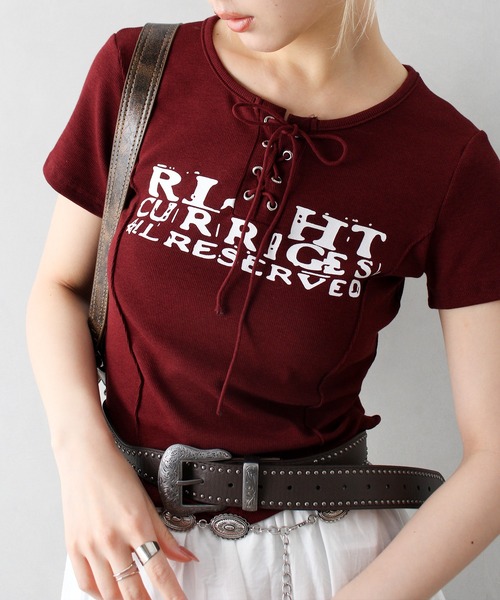 SpRay(スプレイ)の「レースアップロゴTシャツ(Tシャツ/カットソー・レディース・ブラウン/ボルドー/ホワイト/ベージュ/ブラック/アイボリー・FREE/LARGE)」の6枚目の写真