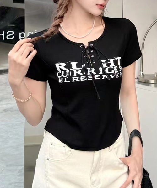 SpRay(スプレイ)の「レースアップロゴTシャツ(Tシャツ/カットソー・レディース・ブラウン/ボルドー/ホワイト/ベージュ/ブラック/アイボリー・FREE/LARGE)」の4枚目の写真