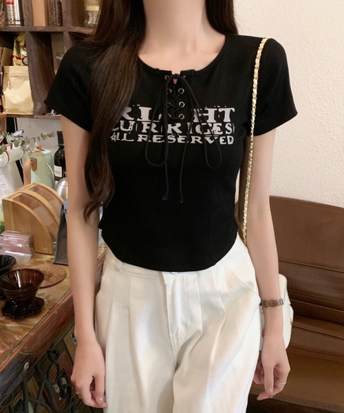 SpRay(スプレイ)の「レースアップロゴTシャツ(Tシャツ/カットソー・レディース・ブラウン/ボルドー/ホワイト/ベージュ/ブラック/アイボリー・FREE/LARGE)」の10枚目の写真