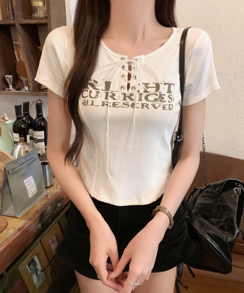 SpRay(スプレイ)の「レースアップロゴTシャツ(Tシャツ/カットソー・レディース・ブラウン/ボルドー/ホワイト/ベージュ/ブラック/アイボリー・FREE/LARGE)」の19枚目の写真