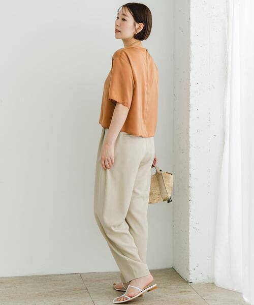 F by ROSSO（エフバイロッソ）の「F by ROSSO　ウォッシャブルサテンTシャツ（シャツ/ブラウス・レディース・ネイビー/オレンジ系その他/シルバー・FREE）」の5枚目の写真