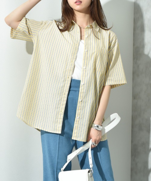 INTERPLANET（インタープラネット）の「先染めストライプ５分袖シャツ（シャツ/ブラウス・レディース・サックスブルー/ピンク/イエロー・FREE）」の2枚目の写真