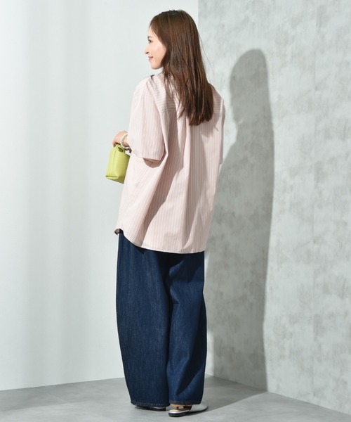 INTERPLANET（インタープラネット）の「先染めストライプ５分袖シャツ（シャツ/ブラウス・レディース・サックスブルー/ピンク/イエロー・FREE）」の4枚目の写真