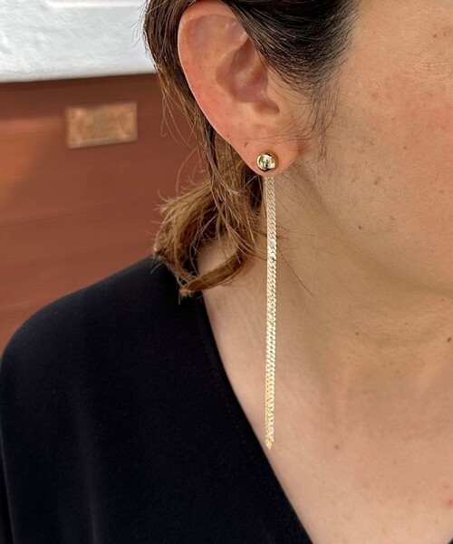 grace grace （グラスグラス）の「【grace grace/グラスグラス】【PR林☆別注アイテム】ビジューロングイヤリング（ピアス（両耳用）・レディース・ゴールド・E）」の4枚目の写真