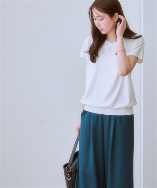 7days Life Styling（セブンデイズライフスタイリング）の「【接触冷感】シルケット加工フレンチスリーブVネックカットソートップス（Tシャツ/カットソー・レディース・ミント/ネイビー/ブラウン/オフホワイト/ライトベージュ/ブルーグレー/チャコール・S/M/L/LL/3L）」の13枚目の写真