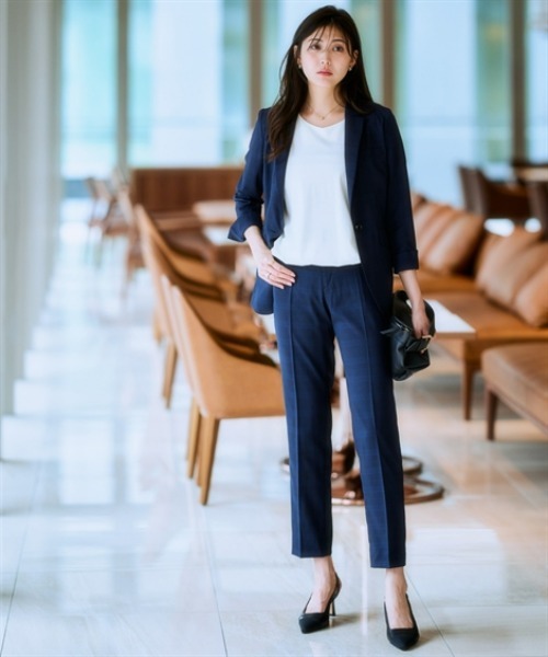 7days Life Styling（セブンデイズライフスタイリング）の「【接触冷感】シルケット加工フレンチスリーブVネックカットソートップス（Tシャツ/カットソー・レディース・ミント/ネイビー/ブラウン/オフホワイト/ライトベージュ/ブルーグレー/チャコール・S/M/L/LL/3L）」の17枚目の写真