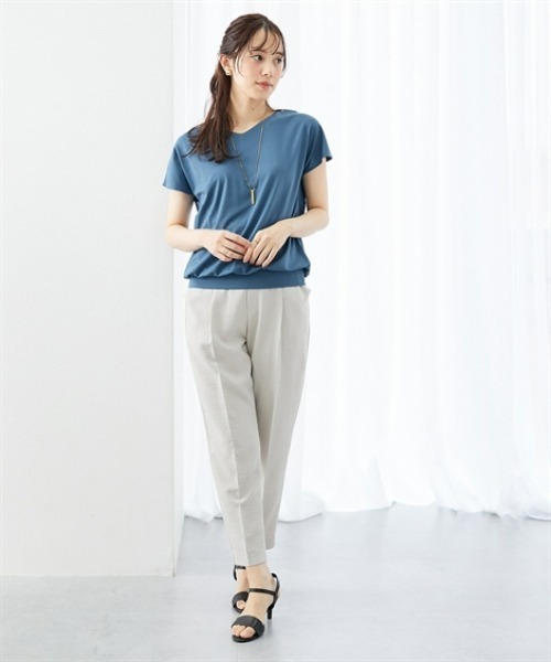 7days Life Styling（セブンデイズライフスタイリング）の「【接触冷感】シルケット加工フレンチスリーブVネックカットソートップス（Tシャツ/カットソー・レディース・ミント/ネイビー/ブラウン/オフホワイト/ライトベージュ/ブルーグレー/チャコール・S/M/L/LL/3L）」の9枚目の写真