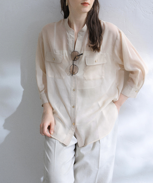 La TOTALITE(ラトータリテ)の「【洗える】シアーポケットシャツ(シャツ/ブラウス・レディース・バーガンディー/ベージュ・FREE)」の1枚目の写真