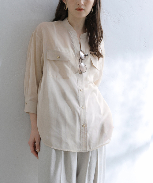 La TOTALITE(ラトータリテ)の「【洗える】シアーポケットシャツ(シャツ/ブラウス・レディース・バーガンディー/ベージュ・FREE)」の6枚目の写真