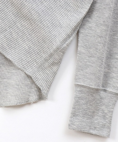 HANES(ヘインズ)の「Hanes/ヘインズ THERMALクルーネックロングスリーブ(Tシャツ/カットソー・メンズ・ブラック/ヘザーグレー/オフホワイト・LL/L/M)」の5枚目の写真