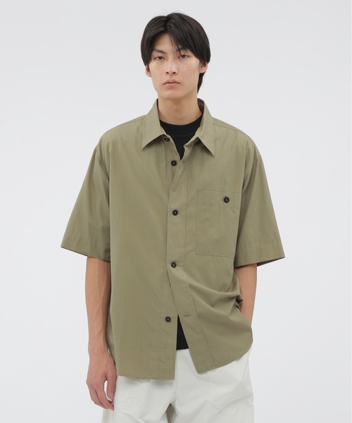 MHL.（エムエイチエル）の「SOFT COTTON POPLIN SHIRT（シャツ/ブラウス・メンズ・グリーン系その他7/ネイビー・MEDIUM）」の2枚目の写真