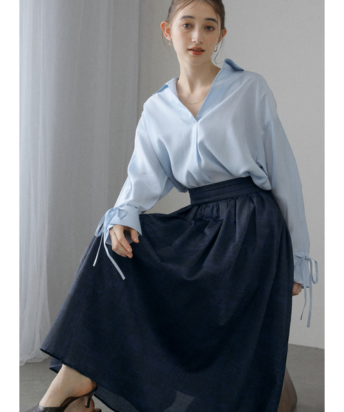 La TOTALITE(ラトータリテ)の「【洗える】スキッパーオータムシャツ(シャツ/ブラウス・レディース・スカイブルー/レッド/ベージュ・FREE)」の8枚目の写真