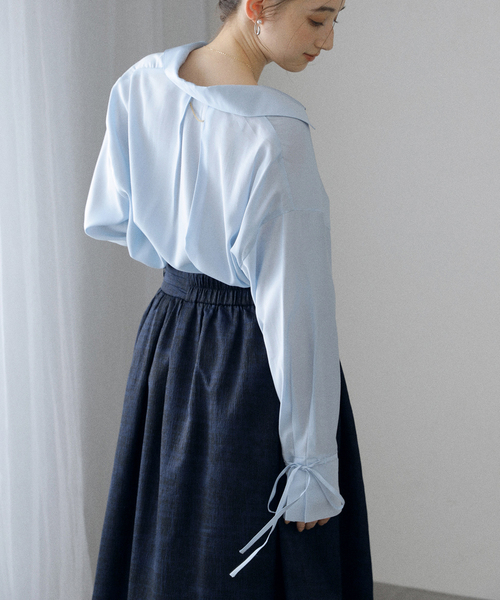 La TOTALITE(ラトータリテ)の「【洗える】スキッパーオータムシャツ(シャツ/ブラウス・レディース・スカイブルー/レッド/ベージュ・FREE)」の10枚目の写真