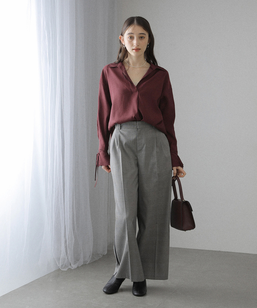 La TOTALITE(ラトータリテ)の「【洗える】スキッパーオータムシャツ(シャツ/ブラウス・レディース・スカイブルー/レッド/ベージュ・FREE)」の14枚目の写真