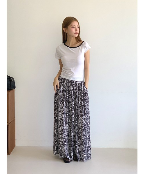 MINS MINIS(ミンスミニス)の「イージーワイドプリーツパンツ(その他パンツ・レディース・アイボリー/ブラック・FREE)」の15枚目の写真