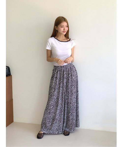 MINS MINIS(ミンスミニス)の「イージーワイドプリーツパンツ(その他パンツ・レディース・アイボリー/ブラック・FREE)」の10枚目の写真
