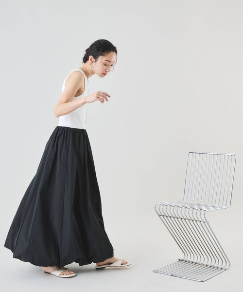 Muscat(マスカット)の「バルーンシルエット タンクワンピース(ワンピース・レディース・ブラック/オフホワイト・F)」の1枚目の写真