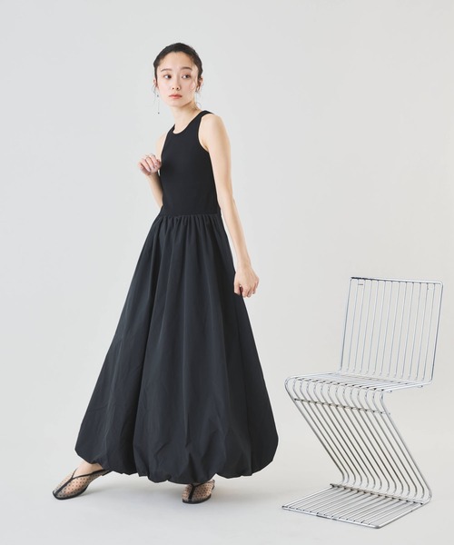 Muscat(マスカット)の「バルーンシルエット タンクワンピース(ワンピース・レディース・ブラック/オフホワイト・F)」の2枚目の写真