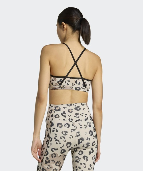 adidas（アディダス）の「パワーリアクト エッセンシャルズ ライトサポート ブラ プリント W TRN AER AOP / アディダス adidas（スポーツブラ・レディース・ホワイト/グレー・SMALL/MEDIUM/LARGE/M-CD/M-AB/L-CD/S-CD/L-AB/S-AB）」の11枚目の写真
