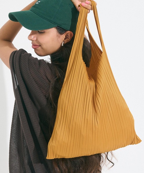 プリーツミニバッグ（ハンドバッグ）｜coca（coca）（コカ）の