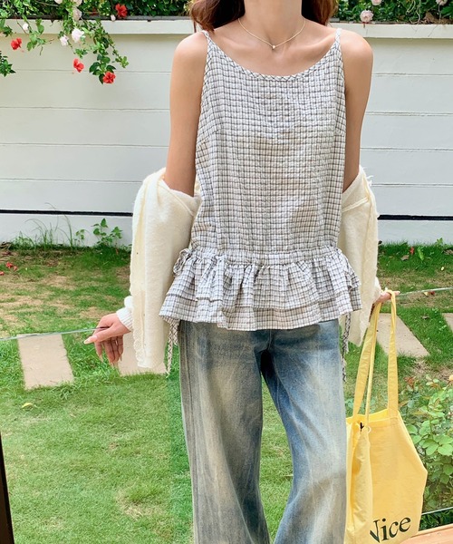 LAFFMO（ラフモ）の「チェック柄ペプラムキャミソール（キャミソール・レディース・ブラック/ホワイト・F）」の4枚目の写真