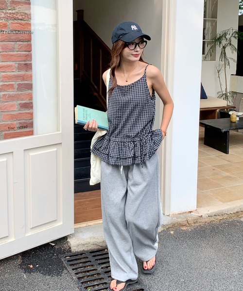 LAFFMO（ラフモ）の「チェック柄ペプラムキャミソール（キャミソール・レディース・ブラック/ホワイト・F）」の22枚目の写真