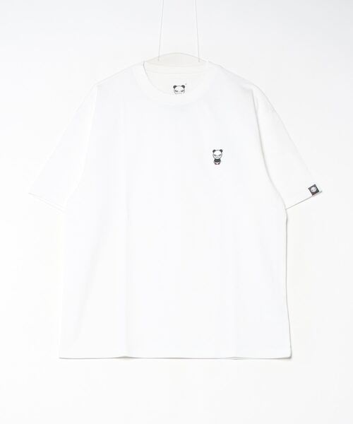 HIPANDA（ハイパンダ）の「(HIPANDA ハイパンダ) 男女兼用 HIIPANDA ワンポイント 刺繍ロゴ Tシャツ（Tシャツ/カットソー・メンズ・ブラック/ホワイト・MEDIUM/LARGE/X-LARGE/XX-LARGE/SMALL）」の2枚目の写真