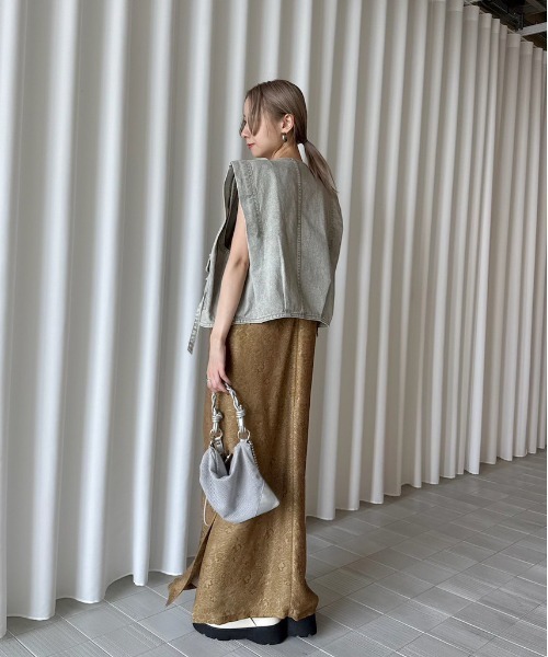 Ameri(アメリ)の「LILY JACQUARD DRESS(ワンピース・レディース・アイボリー/スミクロ/マスタード・SMALL/MEDIUM)」の14枚目の写真