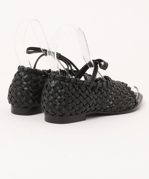 MERCURYDUO(マーキュリーデュオ)の「JOCELYN WEAVE STRAP FLIP-FLOPS -(パンプス・レディース・ホワイト/ブラック・36)」の3枚目の写真