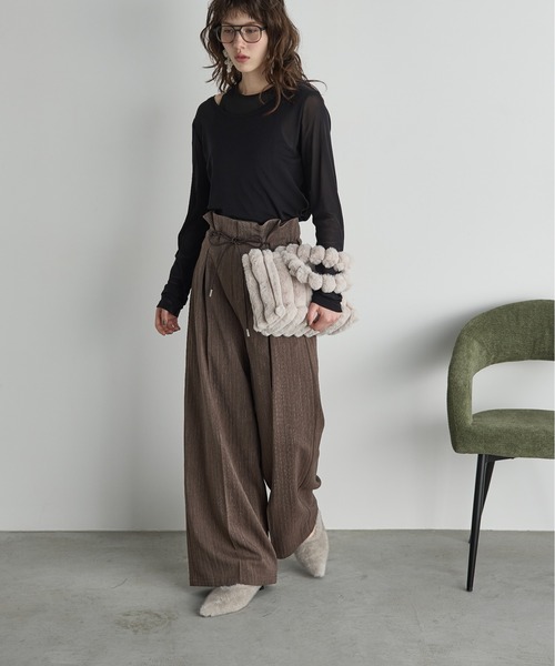 ヘリンボーンベルトタックパンツ（スラックス）｜THE YOn（ザヨン）の