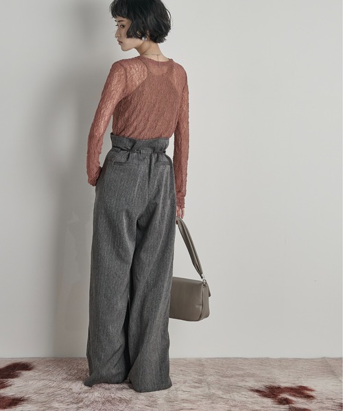 THE YOn(ザヨン)の「ヘリンボーンベルトタックパンツ(スラックス・レディース・ブラウン/ピンク/グレー・S/M)」の15枚目の写真