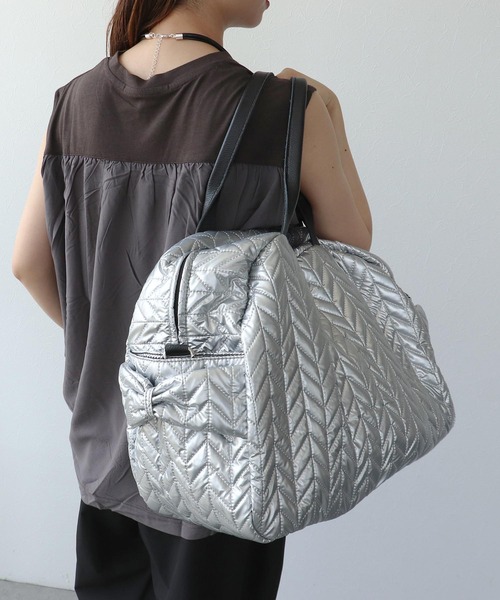 Cepica（セピカ）の「牛革×キルトBIGボストンバッグ（ボストンバッグ・レディース・シルバー/ブラック・FREE）」の12枚目の写真