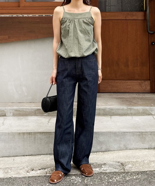 LE MORE（リモア）の「チェックキャミブラウス（タンクトップ・レディース・カーキ/ネイビー/アイボリー・FREE）」の7枚目の写真