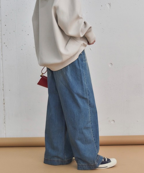 Doux archives（ドゥアルシーヴ）の「サイドベルトワイドデニムパンツ（デニムパンツ・レディース・ブルー/サックスブルー・36/38）」の6枚目の写真