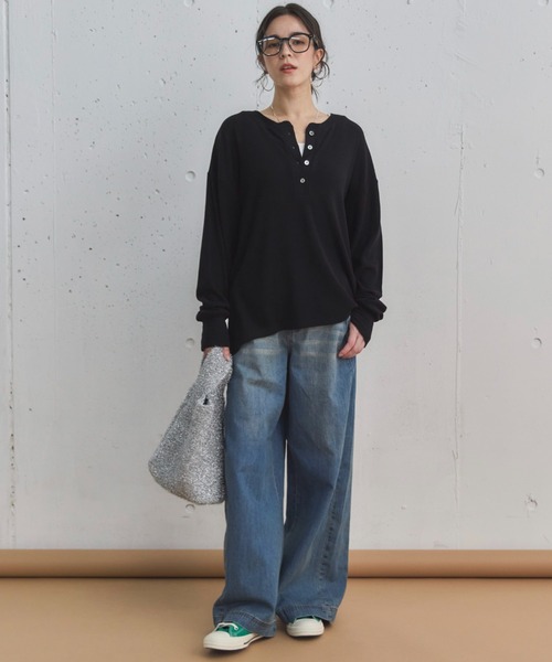 Doux archives（ドゥアルシーヴ）の「サイドベルトワイドデニムパンツ（デニムパンツ・レディース・ブルー/サックスブルー・36/38）」の9枚目の写真