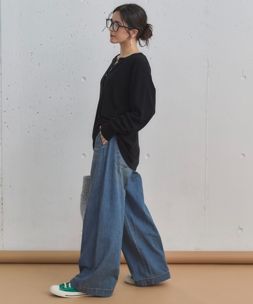 Doux archives（ドゥアルシーヴ）の「サイドベルトワイドデニムパンツ（デニムパンツ・レディース・ブルー/サックスブルー・36/38）」の12枚目の写真