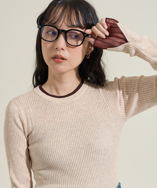 FREAK'S STORE（フリークスストア）の「＜新色追加＞ウォッシャブル 配色 レイヤードシアーニット/洗えるニット（ニット/セーター・レディース・ブラウン/ブラック/ナチュラル/グレー/ネイビー/チャコール/ピンク/オフホワイト・ﾌﾘ-/MEDIUM）」の6枚目の写真