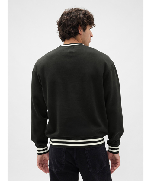 GAP(ギャップ)の「ヴィンテージソフト オーバーサイズ Vネック GAPロゴスウェット トレーナー(スウェット・メンズ・オフホワイト/ブラック/ワイン・XS/S/M/L/XL)」の7枚目の写真