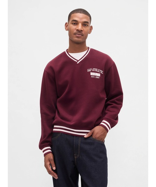 GAP(ギャップ)の「ヴィンテージソフト オーバーサイズ Vネック GAPロゴスウェット トレーナー(スウェット・メンズ・オフホワイト/ブラック/ワイン・XS/S/M/L/XL)」の3枚目の写真