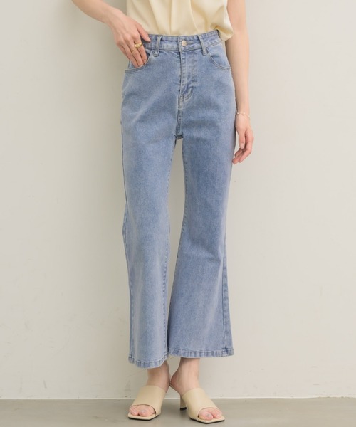 NEUNA（ヌナ）の「【NEUNA ORIGINAL】フレアデニム（デニムパンツ・レディース・ホワイト/ライトブルー・SMALL/MEDIUM/LARGE）」の3枚目の写真