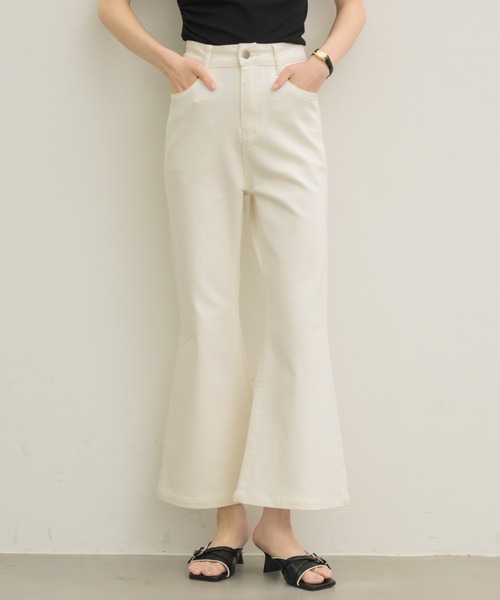 NEUNA（ヌナ）の「【NEUNA ORIGINAL】フレアデニム（デニムパンツ・レディース・ホワイト/ライトブルー・SMALL/MEDIUM/LARGE）」の15枚目の写真