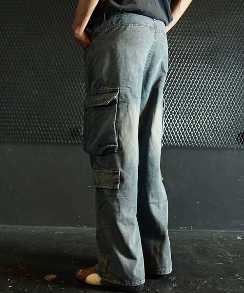 Beno（ビーノ）の「ワイドデニムカーゴパンツ（カーゴパンツ・メンズ・ブルー・MEDIUM/LARGE/X-LARGE）」の4枚目の写真