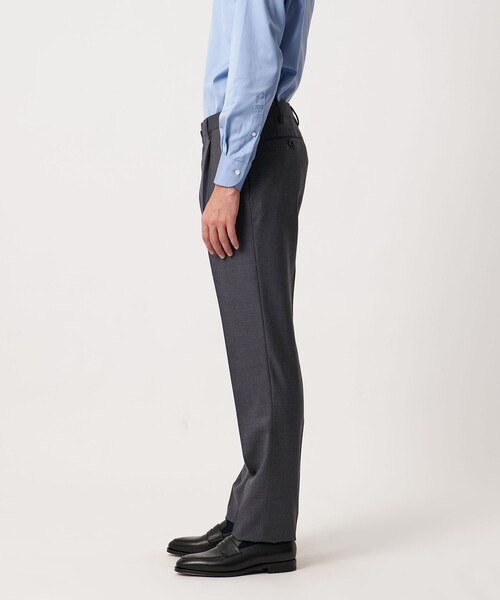 UNITED ARROWS(ユナイテッドアローズ)の「サージ テーパード 1プリーツ スラックス(スラックス・メンズ・グレー系/ネイビー・48/44/50/46)」の8枚目の写真
