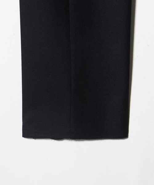 UNITED ARROWS(ユナイテッドアローズ)の「サージ テーパード 1プリーツ スラックス(スラックス・メンズ・グレー系/ネイビー・48/44/50/46)」の17枚目の写真