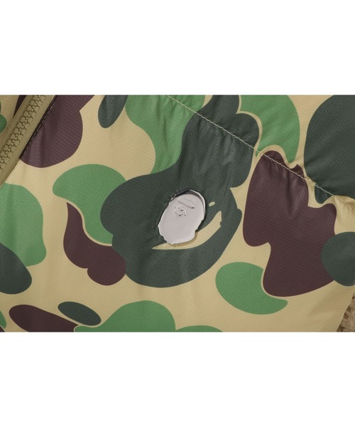 A BATHING APE(アベイシングエイプ)の「ABC CAMO DOWN VEST(ダウンベスト・メンズ・グリーン/ピンク/ブルー・LARGE/SMALL/X-LARGE/MEDIUM/XX-LARGE)」の10枚目の写真