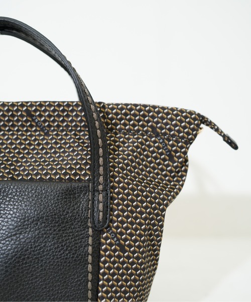 SAC'S BARJean（サックスバージーン）の「【VISONA/ヴィソナ】 HAND BAG S（ハンドバッグ・レディース・スカイブルー/ブラック/レッド/ベージュ系その他/グレイッシュベージュ/ブルー・FREE）」の14枚目の写真