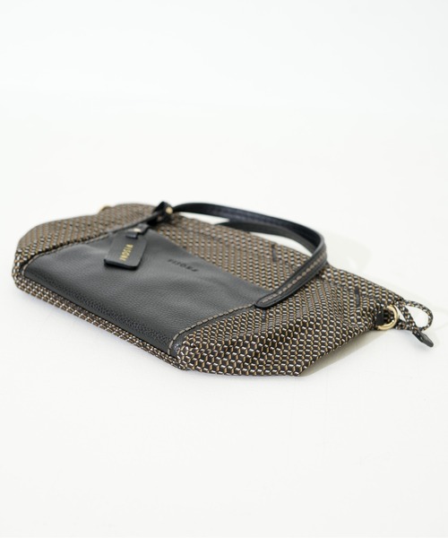 SAC'S BARJean（サックスバージーン）の「【VISONA/ヴィソナ】 HAND BAG S（ハンドバッグ・レディース・スカイブルー/ブラック/レッド/ベージュ系その他/グレイッシュベージュ/ブルー・FREE）」の21枚目の写真