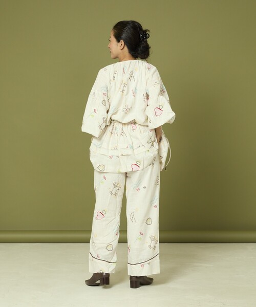 Freada（フリーダ）の「Freada/フリーダ モチーフ刺繍 柄 ワンピース（ワンピース・レディース・ホワイト/スミクロ・ONE SIZE）」の11枚目の写真