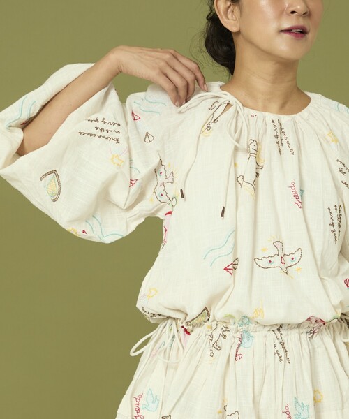 Freada フリーダ　ワンピース Freada/フリーダ モチーフ刺繍 柄 ワンピース（ワンピース